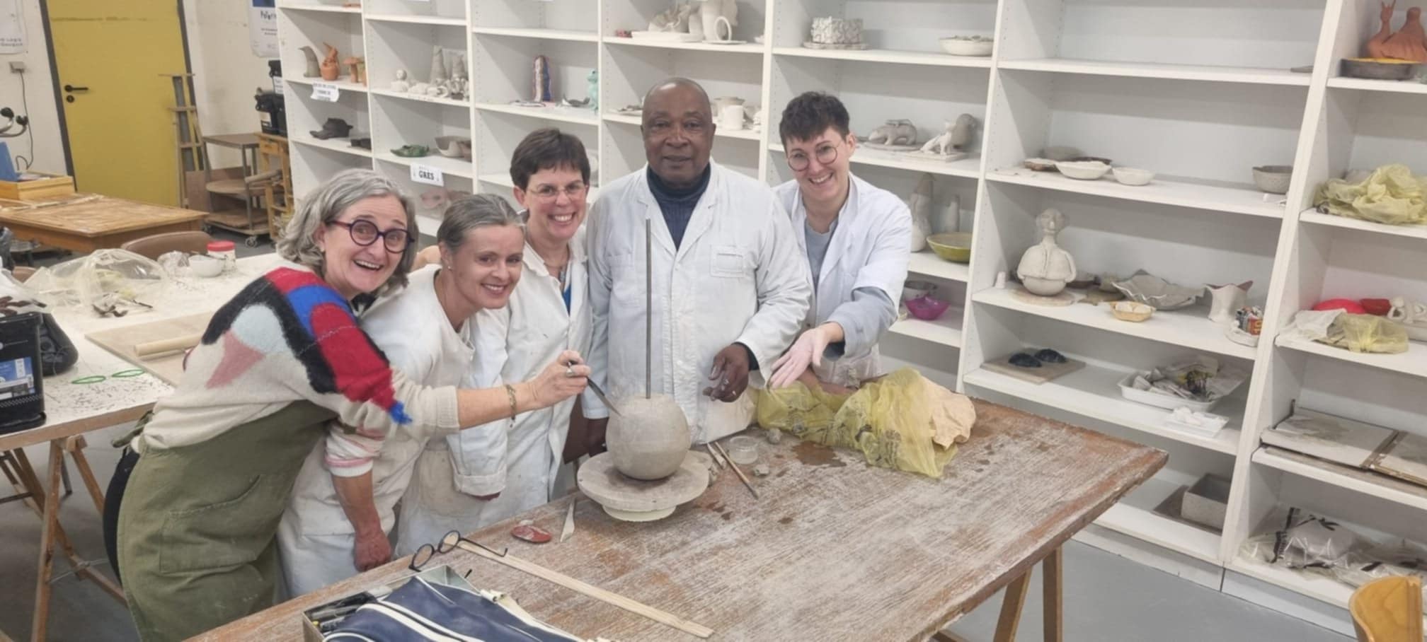 Membres de l'association de Poterie Créations à Bruz