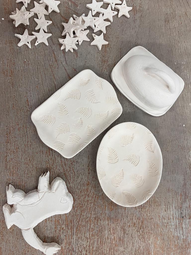Beurrier réalisé en poterie